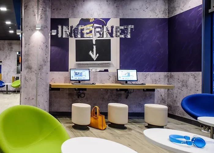 Ibis Budget Отель *